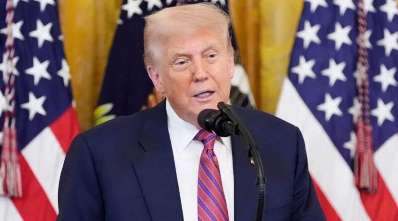 DONALD TRUMP