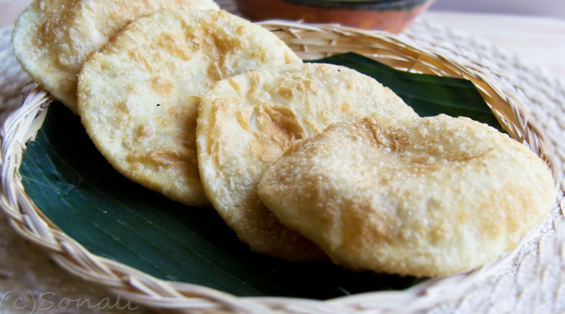 Chhena kachuris